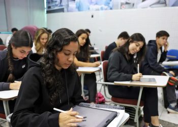 Estudantes da lista de espera do Fies já podem conferir pré-seleção para o 2º semestre