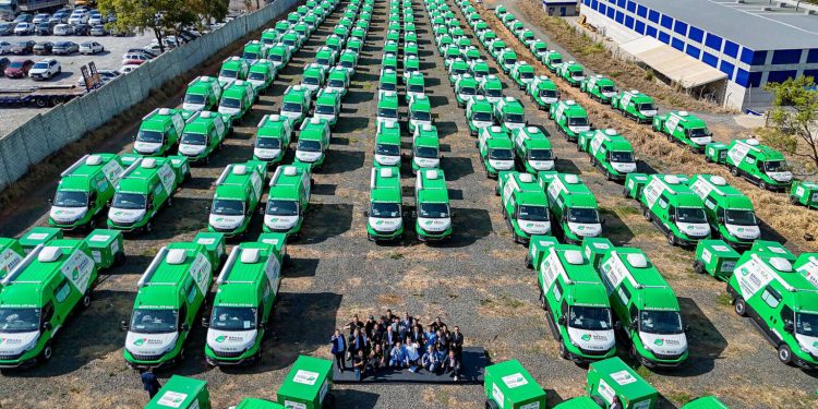 Ceará recebe 23 Unidades Odontológicas Móveis para ampliar acesso à saúde bucal