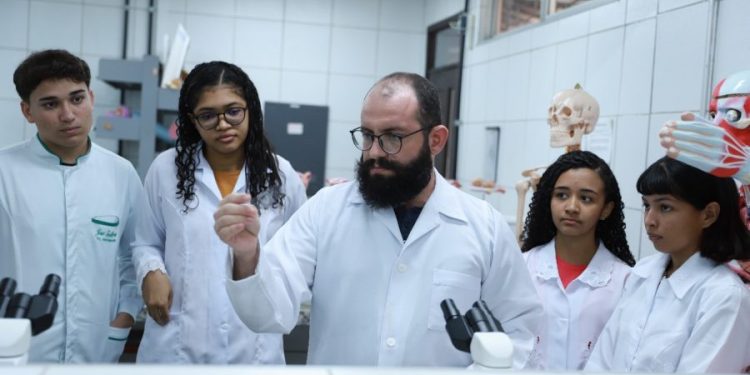 UFCA abre inscrições para mestrado profissional em Ensino de Biologia em Brejo Santo