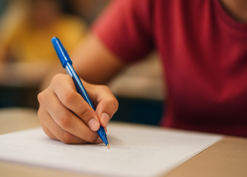 Ceará tem concursos e seleções abertas com salários de até R$ 9 mil