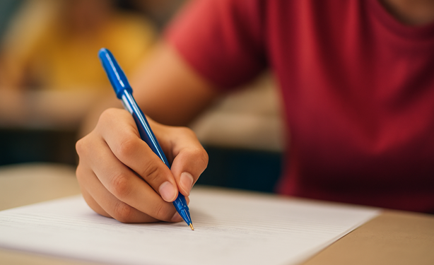 Ceará tem concursos e seleções abertas com salários de até R$ 9 mil