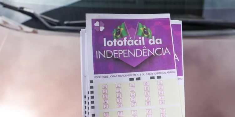Cearenses faturam mais de R$ 4,2 milhões cada na Lotofácil da Independência