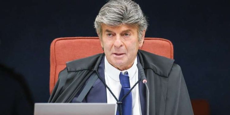 Fux vota pela absolvição de Bolsonaro em julgamento da trama golpista