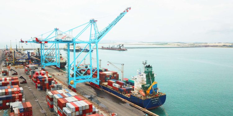 Ceará destina R$ 20 milhões para apoiar empresas afetadas por tarifaço dos EUA