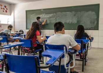 Ceará alcança 83,6% de crianças alfabetizadas no 2º ano, aponta Spaece 2024