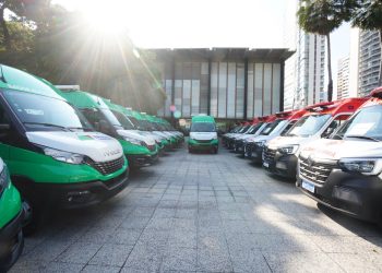 Ceará recebe 23 unidades odontológicas móveis e 17 ambulâncias do Samu em parceria com o Governo Federal