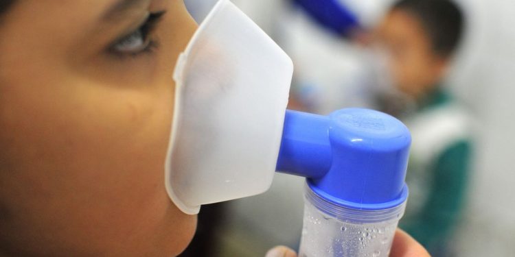 Ministério da Saúde anuncia produção nacional de vacina contra VSR e medicamento para esclerose múltipla