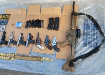 Sete suspeitos ligados ao Comando Vermelho morrem em confronto com a polícia em Canindé