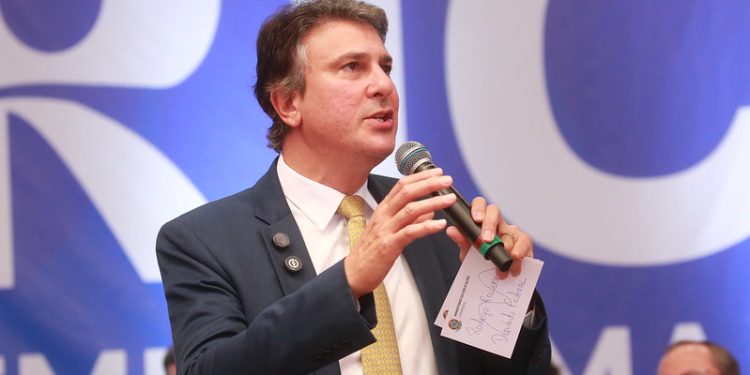 Camilo Santana anuncia 5 mil novas vagas em cursos de tecnologia e inovação no próximo Enem