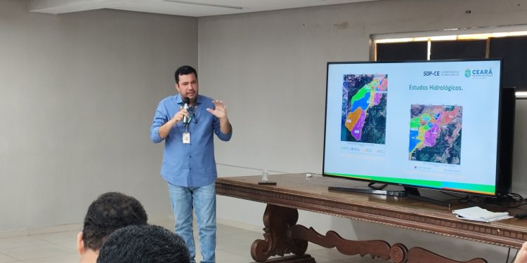 Detalhes da requalificação do Canal do Rio Grangeiro no Crato são apresentados em coletiva