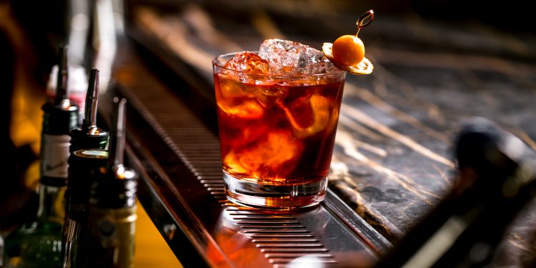 Juazeiro do Norte registra morte em novo caso suspeito de intoxicação por metanol no Ceará