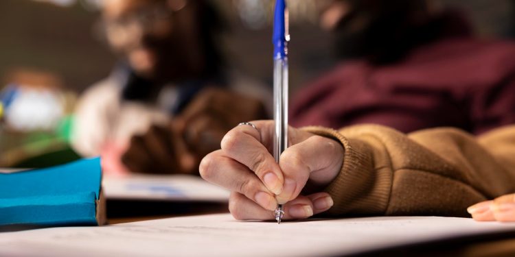 Professores destacam os cinco erros mais comuns na redação do Enem e como evitá-los