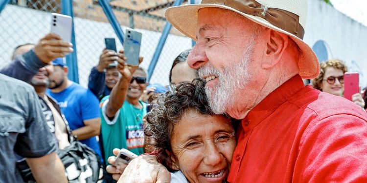 Quaest: Lula lidera todos os cenários de 1º e 2º turnos para 2026