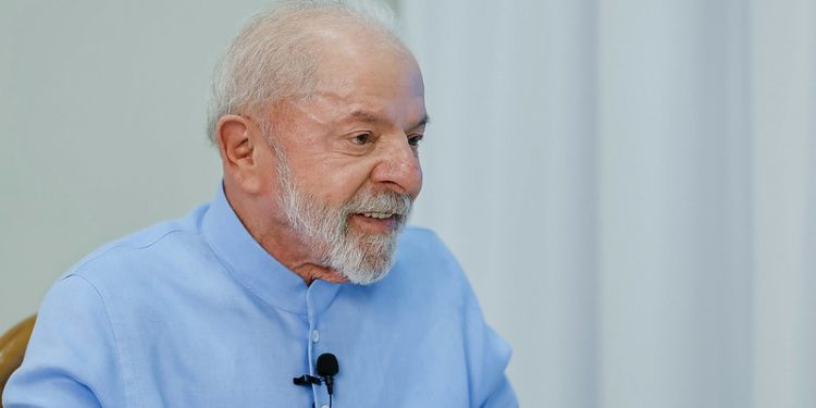 Aprovação do governo Lula atinge melhor nível desde janeiro, aponta pesquisa Genial/Quaest