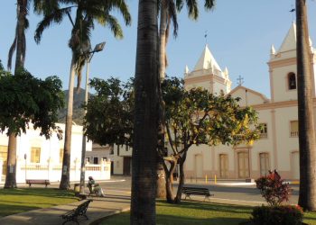 Prefeitura de Maranguape lança concurso com 335 vagas e salários de até R$ 4,8 mil