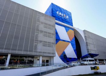 Salários de até R$ 14,9 mil: Caixa abre inscrições para novo concurso público; confira edital