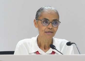 COP30 encerra debates sem consenso sobre combustíveis fósseis