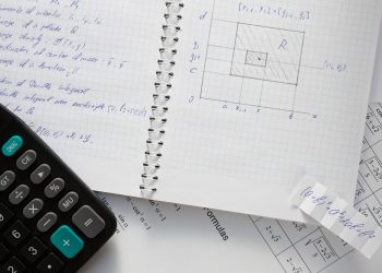 IFCE Juazeiro do Norte abre seleção para tutor a distância em Matemática; saiba como se inscrever