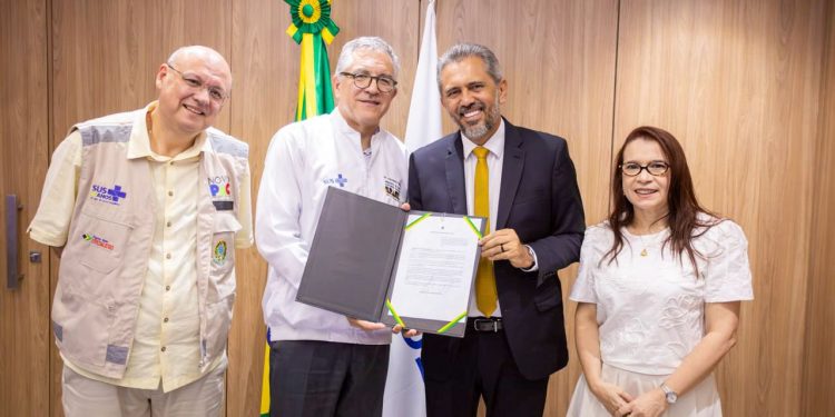 Governo do Ceará assegura R$ 77,5 milhões para ampliar serviços de saúde no interior e na RMF