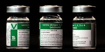 Vacina contra a dengue produzida pelo Instituto Butantan e aprovada pela Anvisa (Foto: Divulgação/Instituto Butantan)