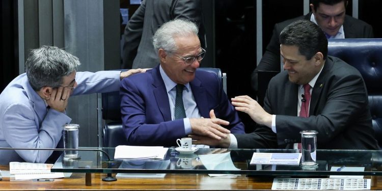 Por unanimidade, Senado aprova isenção de Imposto de Renda para quem ganha até R$ 5 mil