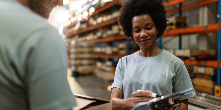 Ceará registra salto de 28% na abertura de novas empresas entre janeiro e novembro de 2025