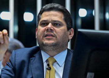 Alcolumbre cita ‘omissão grave’ do governo e cancela sabatina de Messias para o STF