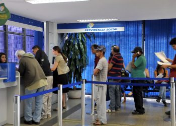 Governo devolve mais de R$ 169 milhões a aposentados e pensionistas do Ceará por descontos indevidos no INSS