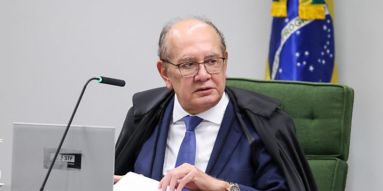 Lei de Impeachment sobre afastamento de ministros do STF “caducou”, afirma Gilmar Mendes