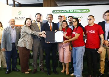 Programa ‘Dinheiro na Mão’ amplia acesso a crédito sem juros para microempreendedores no Ceará