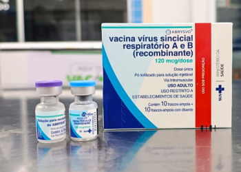 Ceará recebe 29 mil doses da vacina contra vírus sincicial respiratório (VSR)