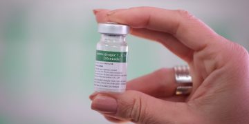 Nova vacina contra a dengue produzida pelo Butantan começa a ser aplicada em janeiro