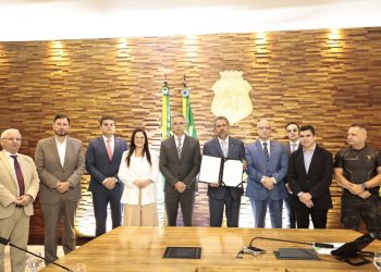 Governo do Ceará anuncia criação de 5 mil novas vagas no sistema prisional