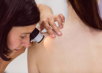 Câncer de pele registra alta expressiva no Brasil e revela desigualdades no acesso ao diagnóstico e tratamento