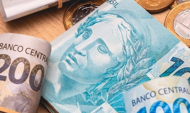 Servidores do Ceará e da União já podem consultar calendários de pagamento de 2026