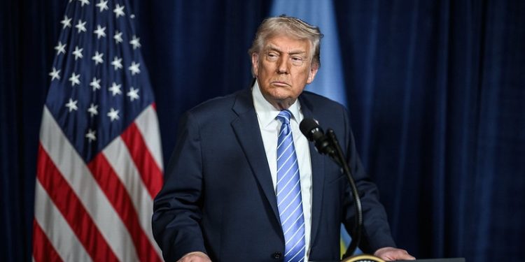 Trump afirma que EUA vão administrar Venezuela após captura de Nicolás Maduro