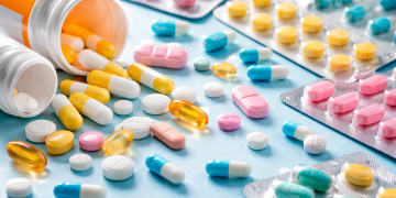 Em nota, a Anvisa orienta que consumidores verifiquem o número do lote na embalagem e não utilizem os medicamentos atingidos pelas medidas (Foto: Samuel Pinheiro/Revista Cariri)