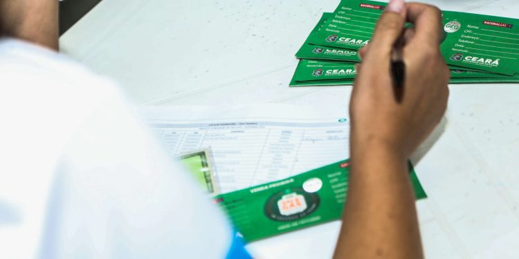 Novo lote do Vale Gás Social já está disponível; veja como consultar