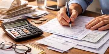 Entre os documentos básicos necessários, estão os CPF do titular de dos dependentes, comprovante de endereço e informações bancárias (Foto: Samuel Pinheiro/Revista Cariri)